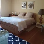 Domaine D'alemanie Bed and Breakfast 3*
